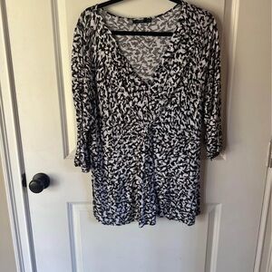 Apt. 9 Black and White Patterned Tunic